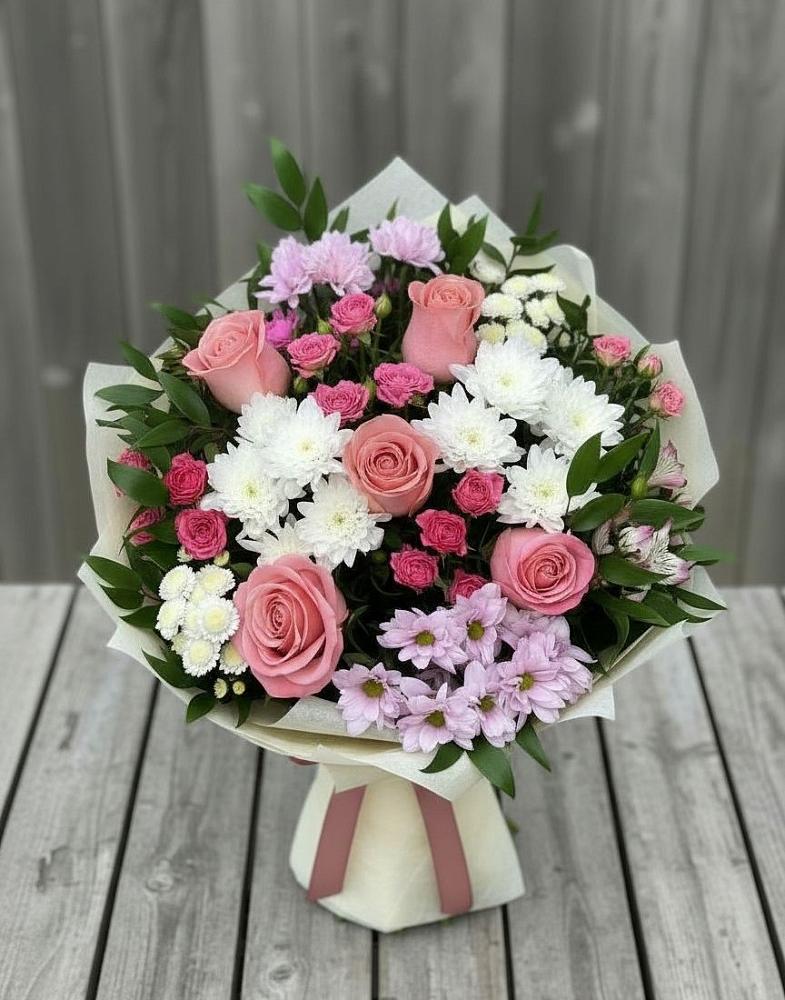 Букет цветов из: Альстромерии, Гвоздики, Розы и Хризантемы в Алферово