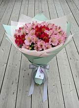 Букет цветов из:  Альстромерии в Алферово