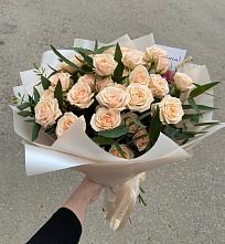 Букет Кремовые розы Латте в Алферово