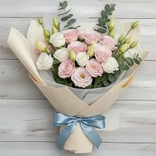Букет цветов из:  Лизиантусы в Алферово