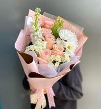 Букет цветов из:  Хризантемы и Розы в Алферово