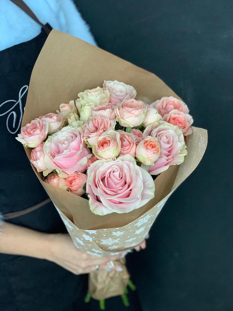 Букет цветов из: Хризантемы и Розы в Алферово