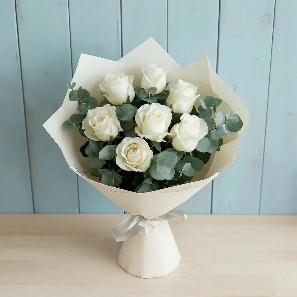 Букет Белые розы в Эвкалипте в Алферово