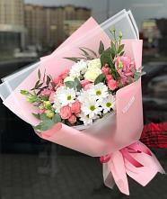 Букет цветов из:  Розы, Лизиантусы и Хризантемы в Алферово