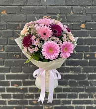 Букет цветов из:  Герберы и Хризантемы #REPLACE_PRED# Алферово