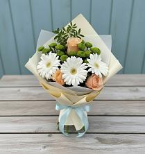 Букет цветов из:  Герберы, Розы и Хризантемы в Алферово