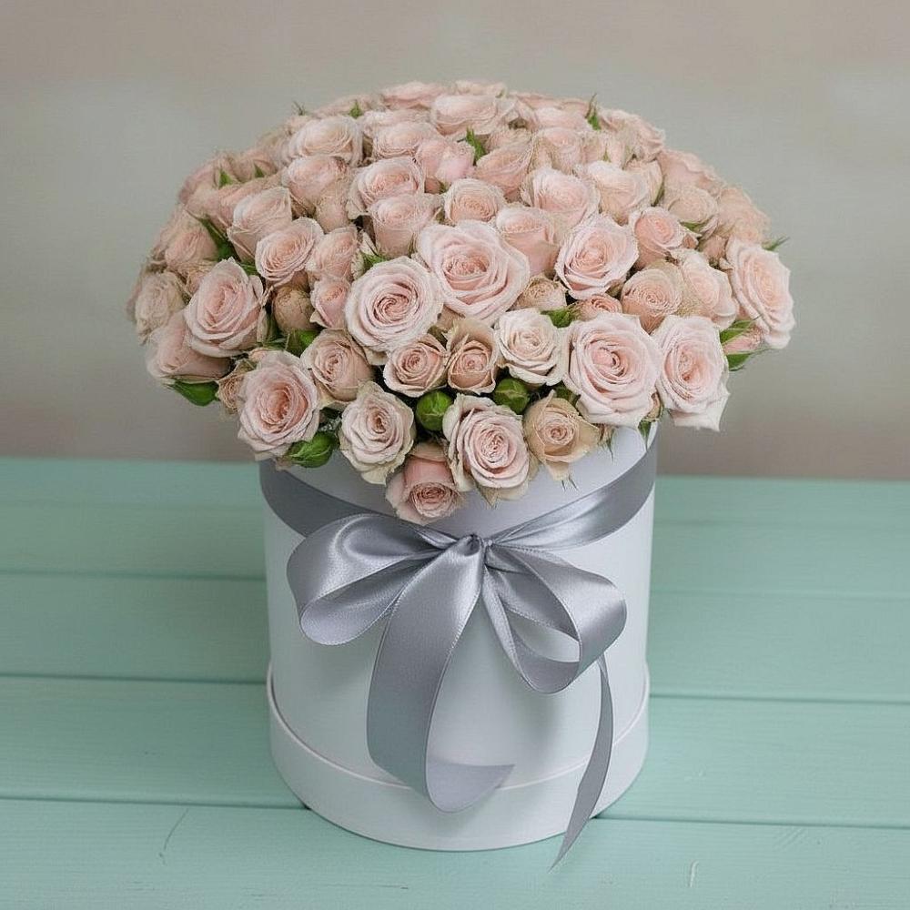 Цветочная композиция из Розы в шляпной коробке в Алферово